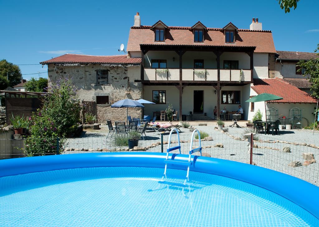 L'Ancien Presbytere Chambres D'Hote Ou Gite Le Dorat Bagian luar foto