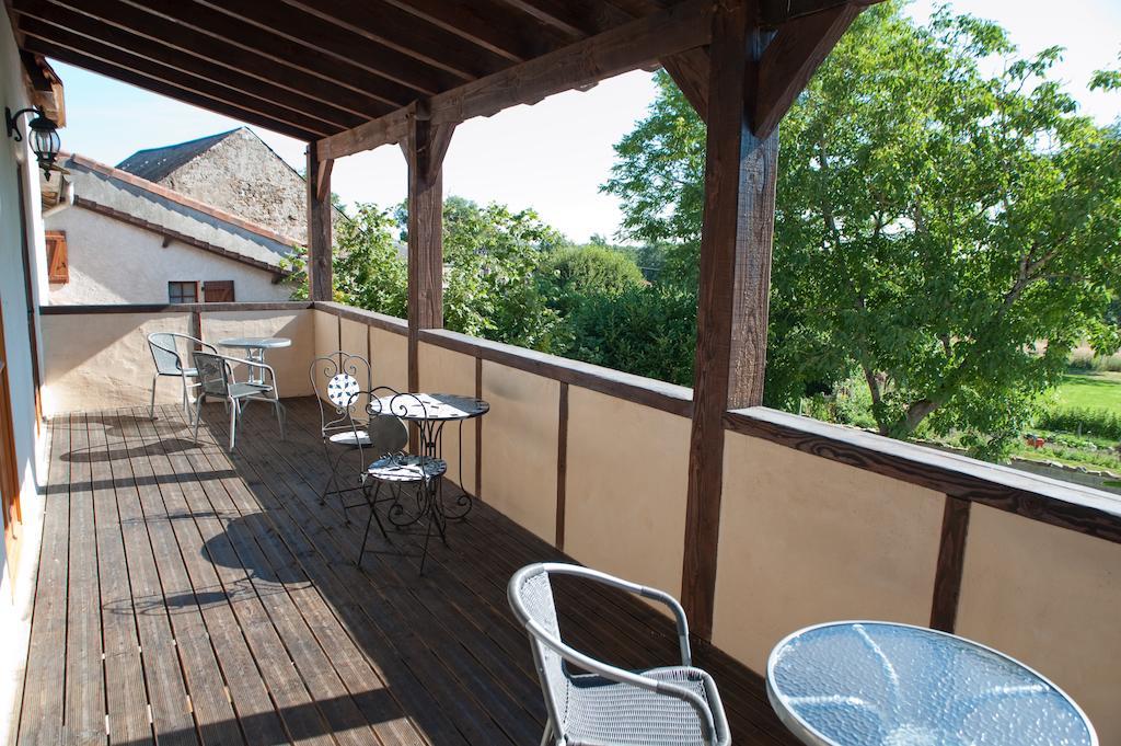 L'Ancien Presbytere Chambres D'Hote Ou Gite Le Dorat Bagian luar foto