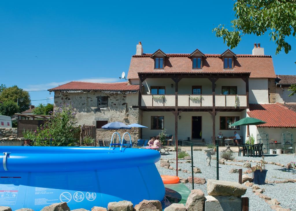 L'Ancien Presbytere Chambres D'Hote Ou Gite Le Dorat Bagian luar foto